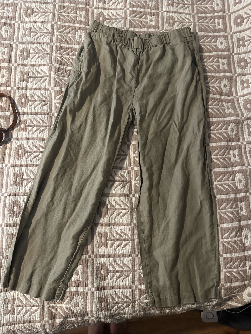 Quince Olive linen Pants
